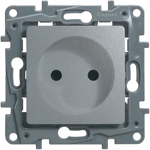 Розетка Legrand Etika 2K 672434
