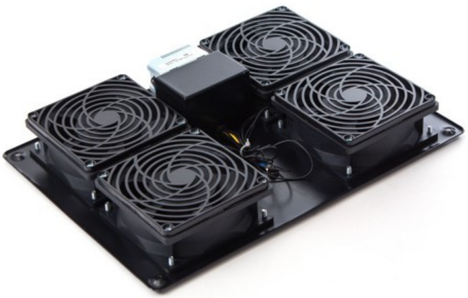 Вентиляторная панель с термостатом SHIP, 700404112Т, 4 х 12 см, питание 220V, чёрный