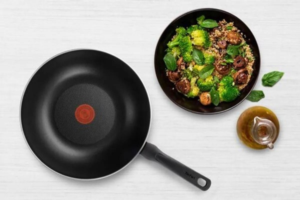 Сковорода Tefal Power 28cm 04221628