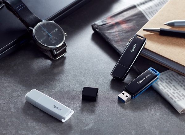 USB Flash drive 32Gb Apacer AH336, AP32GAH336B-1