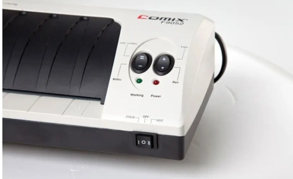 Ламинатор Comix F9052 A4