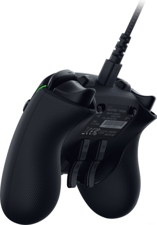 Геймпад RAZER Wolverine V2 Chroma Black, RZ06-04010100-R3M1