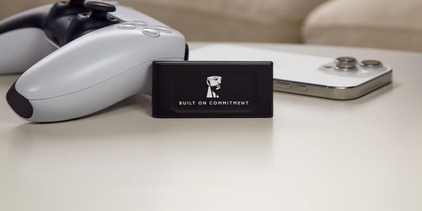 Внешний SSD 2TB Kingston XS1000 Black, SXS1000/2000GA